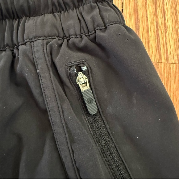 Lululemon Tracker Shorts in black size 12 - Picture 5 of 13